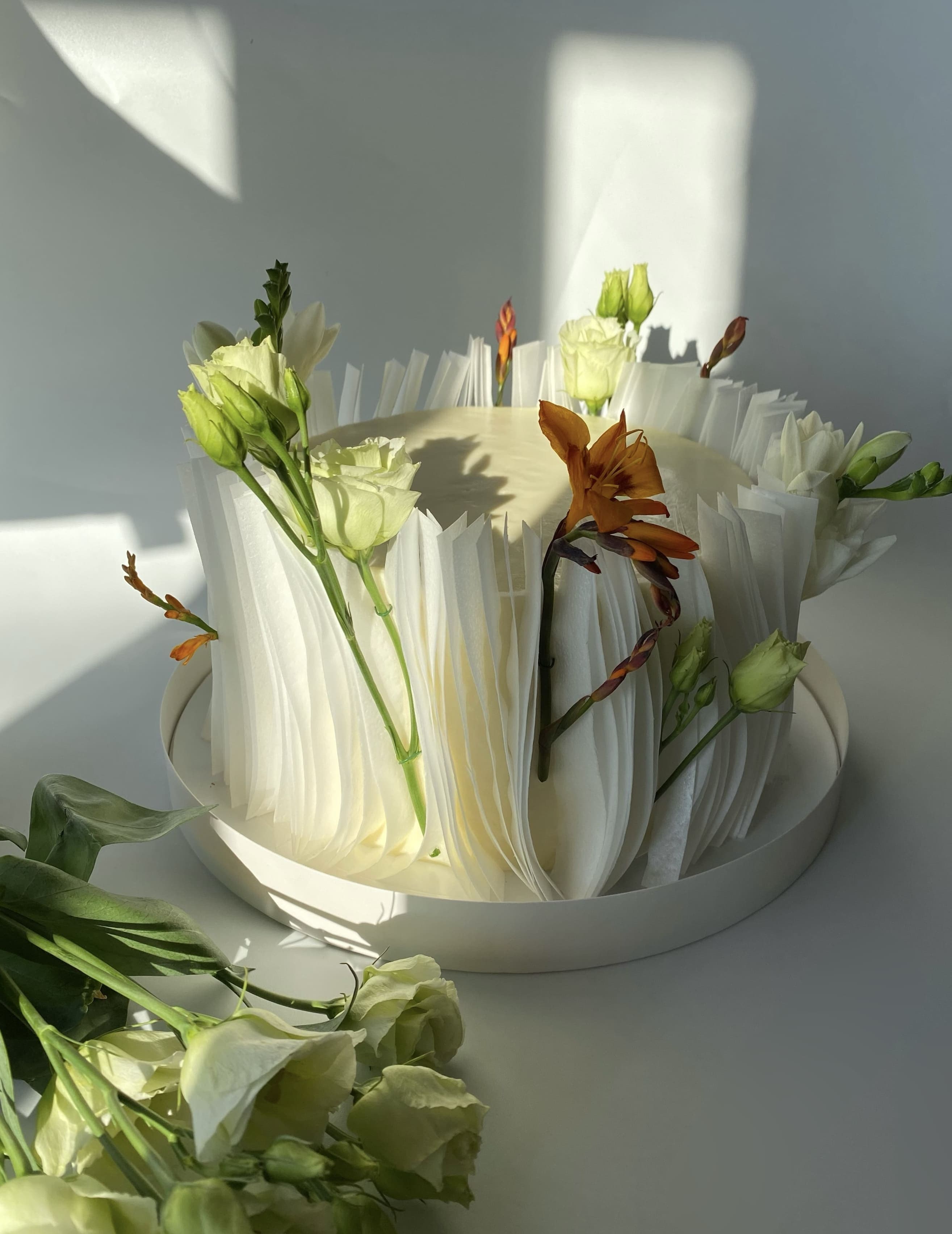 Торт с декором